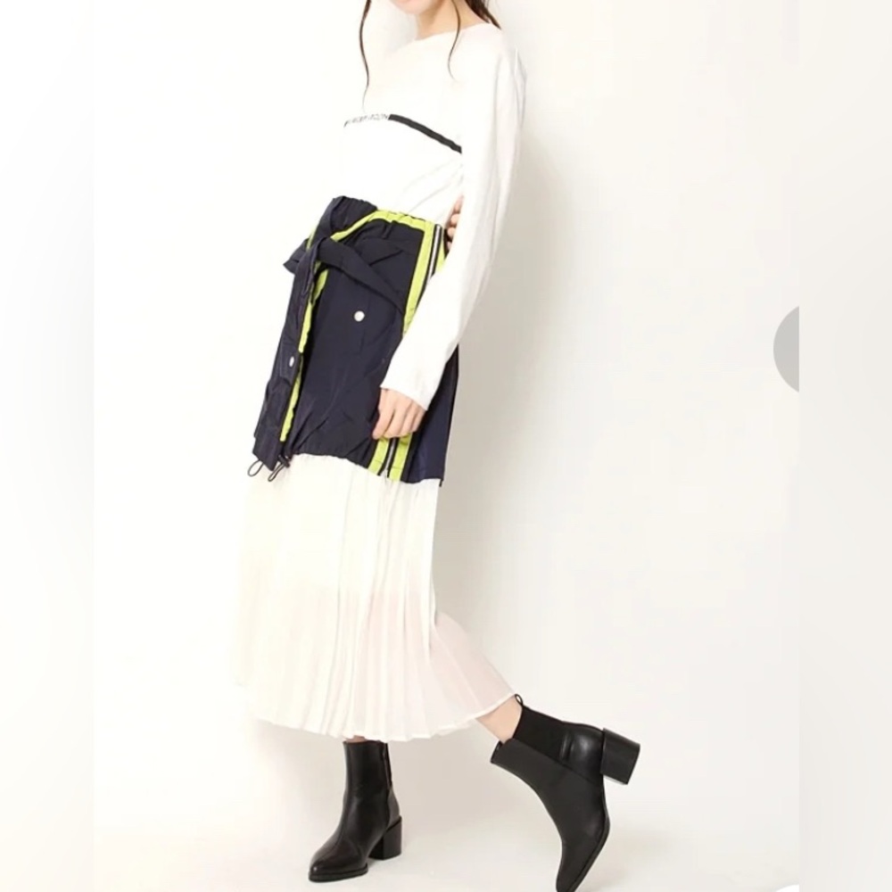 Beautiful Snidel Windbreaker Blue & Cream Pleated Dress See Pics For Size Trendy
